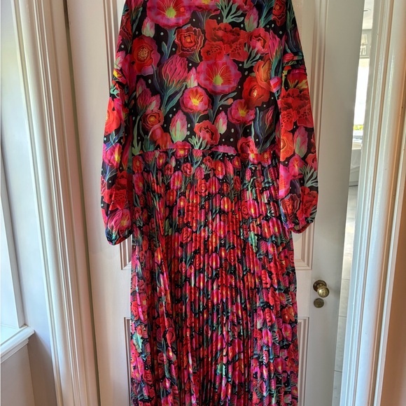 Farm for Anthropologie - Picture 4 of 8